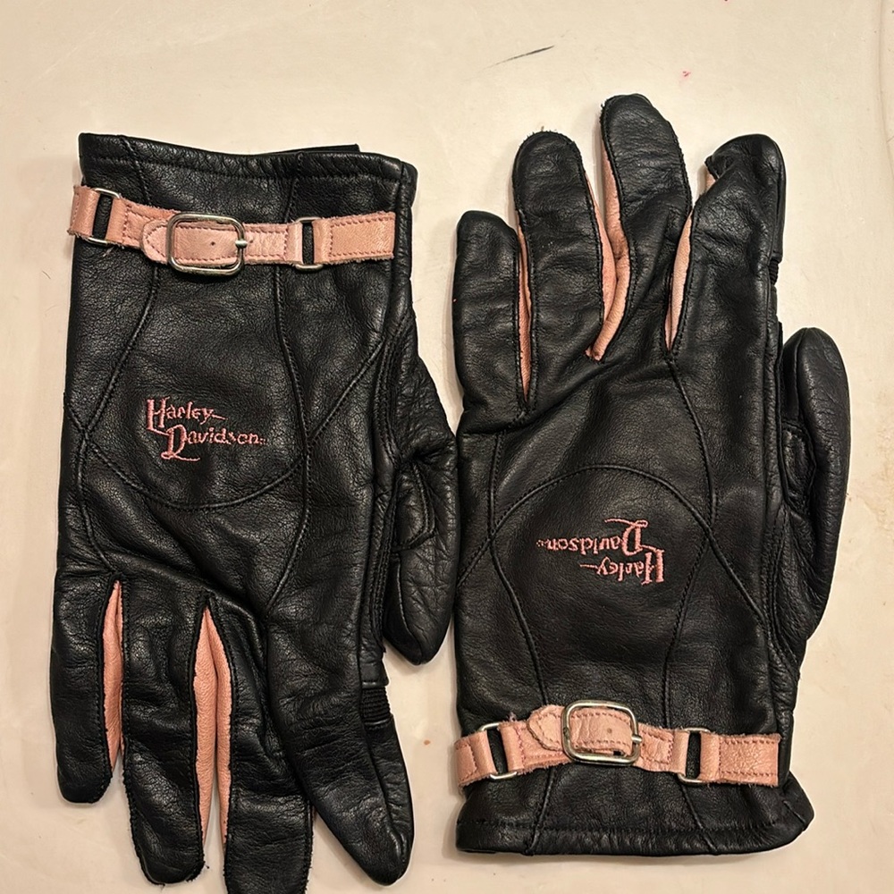 COPY - Harley Davidson leather gloves.
